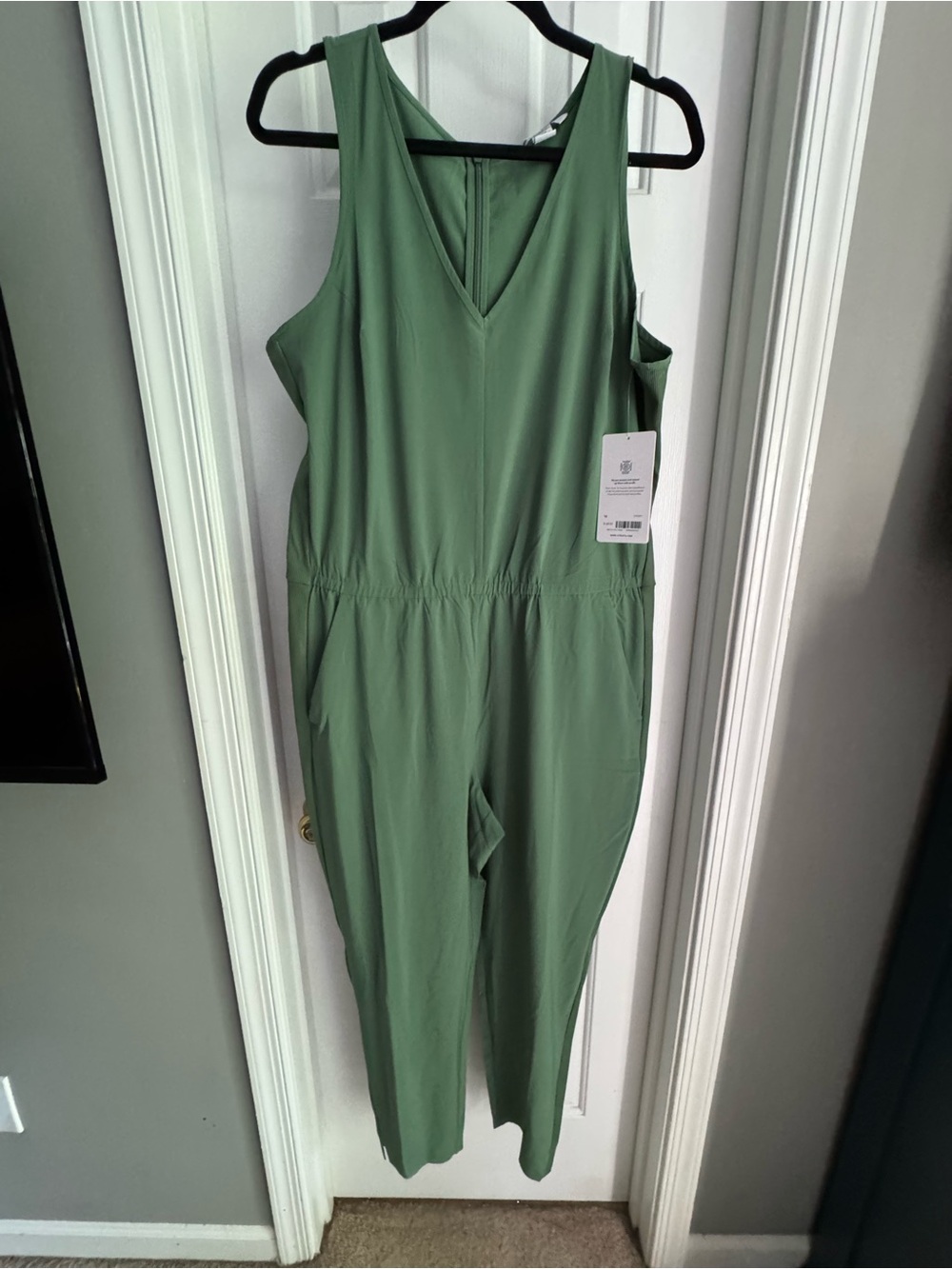 Athleta Brooklyn jumpsuit in Avenue Green 14 NWT - Picture 2 of 7